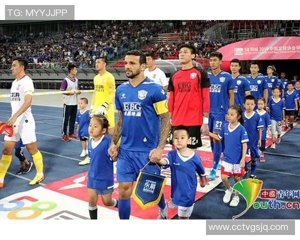 永昌球星足球引领团队拼搏精神彰显绿茵场上奋勇追梦力量