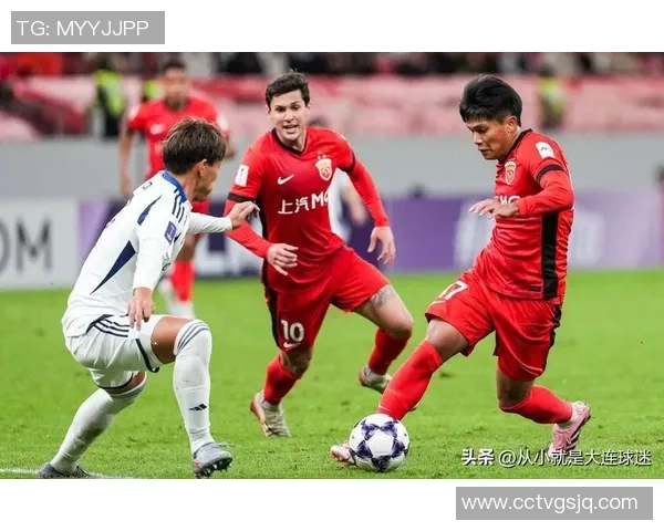 聚焦足球球星lucas辉煌赛场征程与不懈拼搏精神