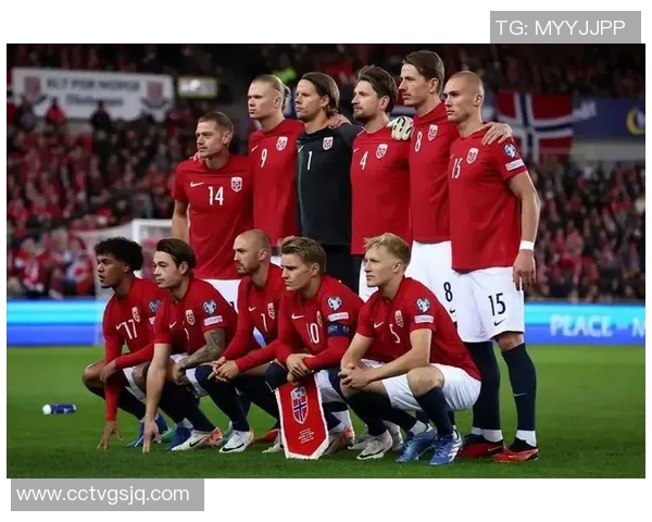 超级无敌球星挑战普通足球队能否力挽狂澜一决高下的精彩对决